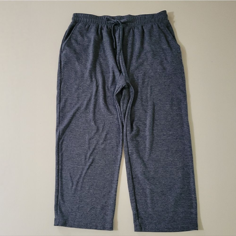 Cuddl Duds Women's Grey Heather Capri Sweatpants